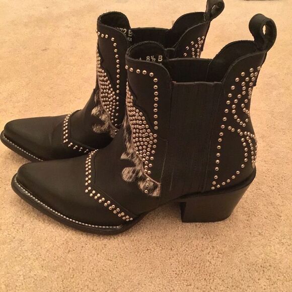 J.B. Dillon Reserve US Black Leather Silver Stud Cowgirl Ankle Boots - Picture 2 of 8